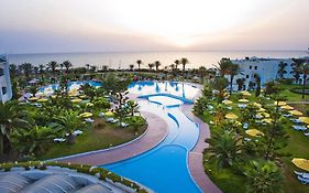 Hotel Beach & Aqua Park  4*